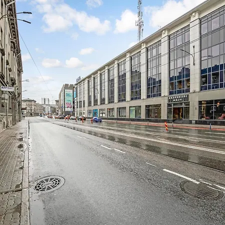 Luxury In The Heart Of *