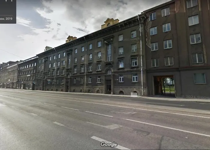 Luxury In The Heart Of Apartment *