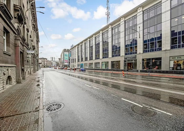 Luxury In The Heart Of *